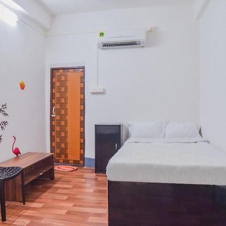 Hotel O Dc Lodge Kaharpara Extérieur photo