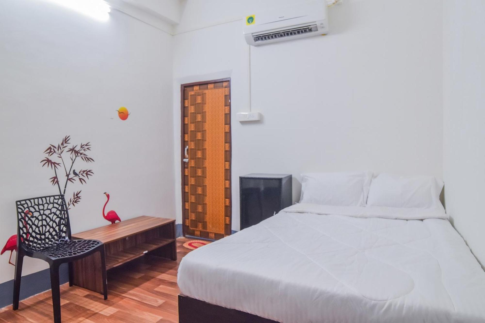 Hotel O Dc Lodge Kaharpara Extérieur photo